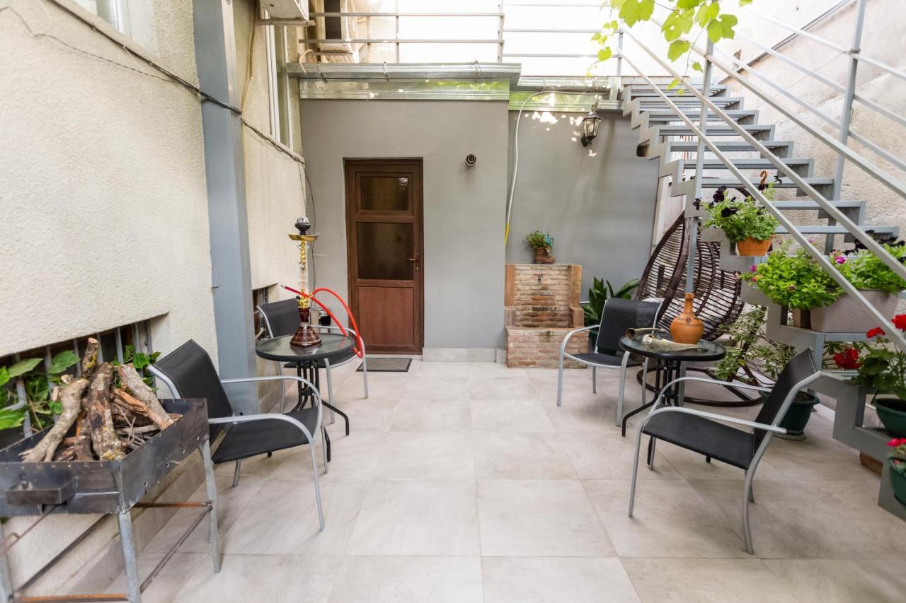 Rustaveli Two Bedroom Apartment With 5 Star Location Tbilisi Luaran gambar